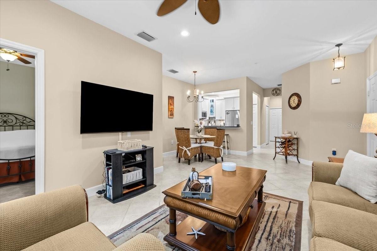 4103 VIA PIEDRA CIR #10-101