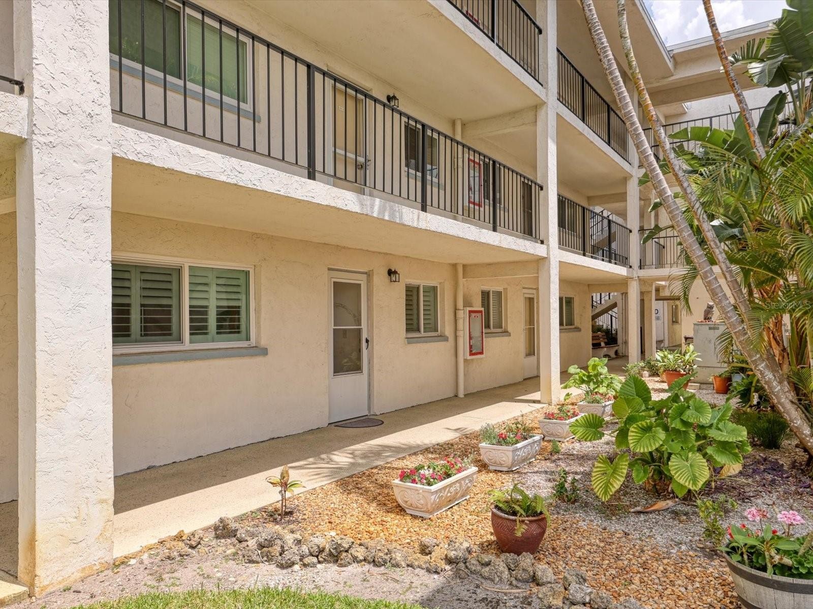 708 TAMIAMI TRL S #105