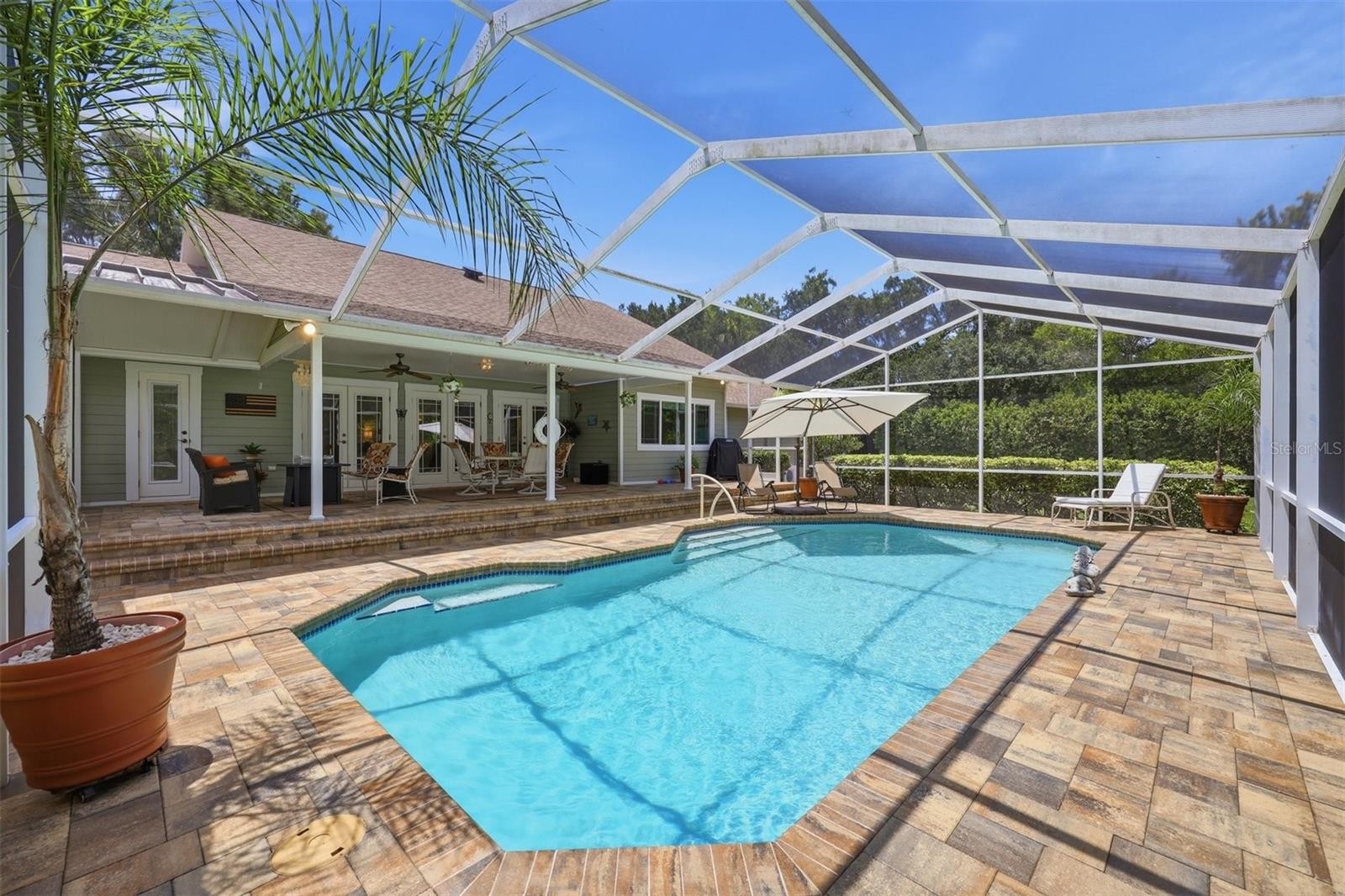 1109 UNDERWOOD DR