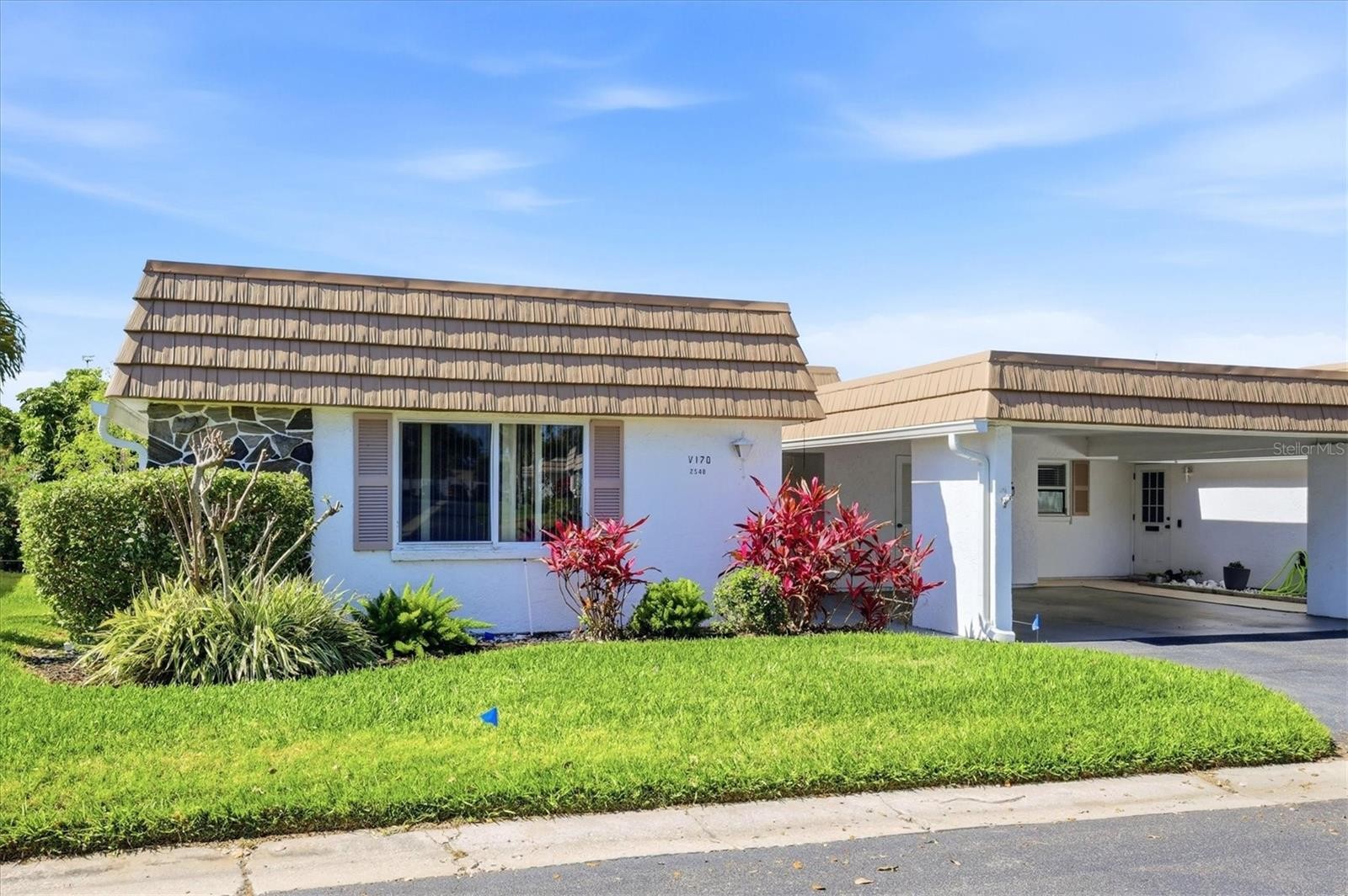 2548 RIVERBLUFF PKWY #V170