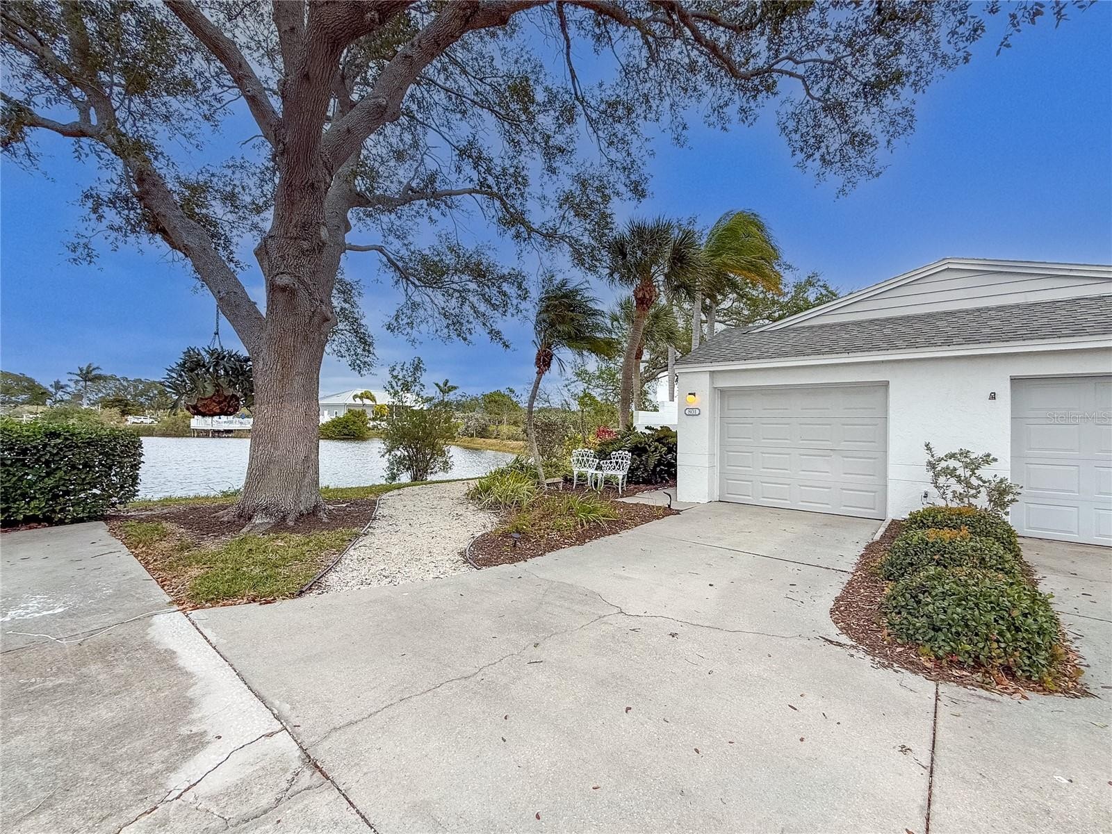 801 WATERSIDE LN #801