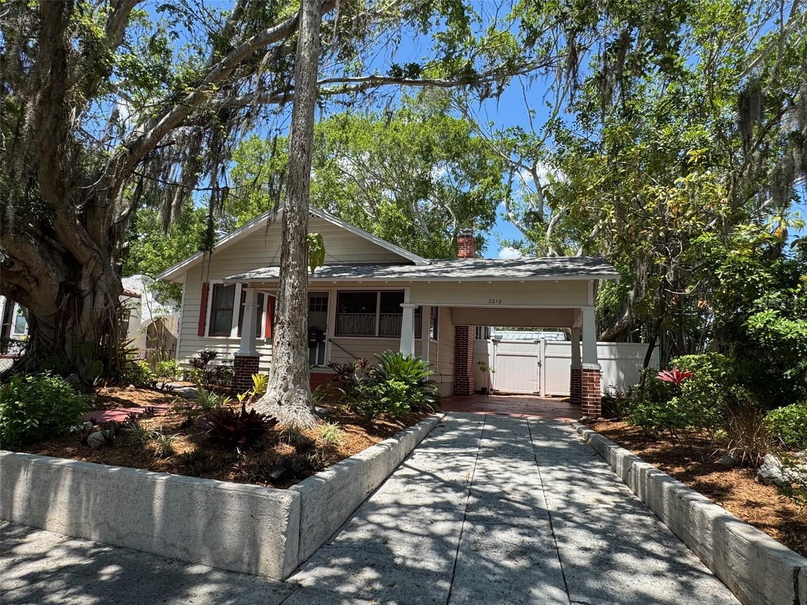 2210 14TH AVE W