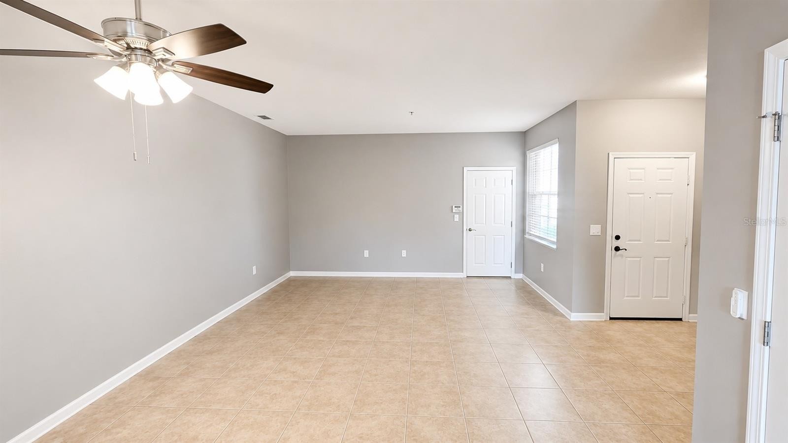 3696 PARKRIDGE CIR #26-105