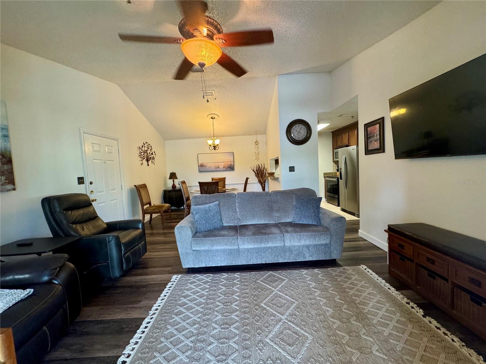 4032 CROCKERS LAKE BLVD #27