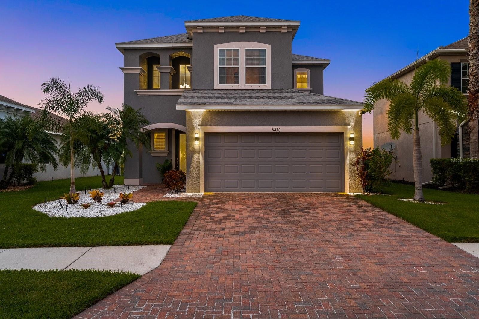 8430 NANDINA DR