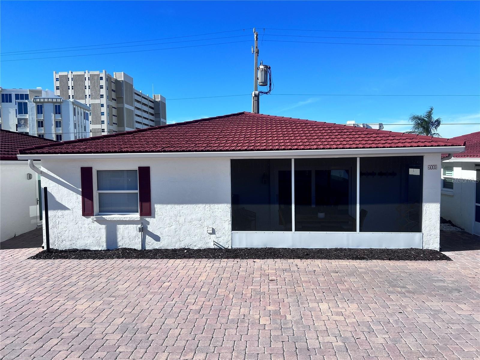 6154 MIDNIGHT PASS RD #A11