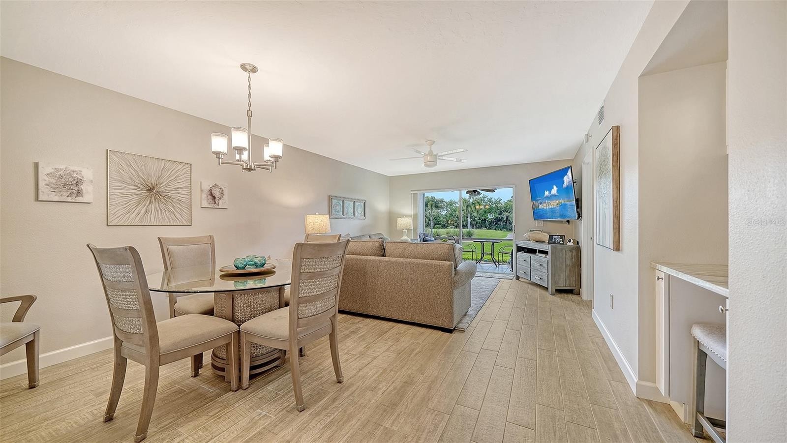 9320 CLUBSIDE CIR #2106