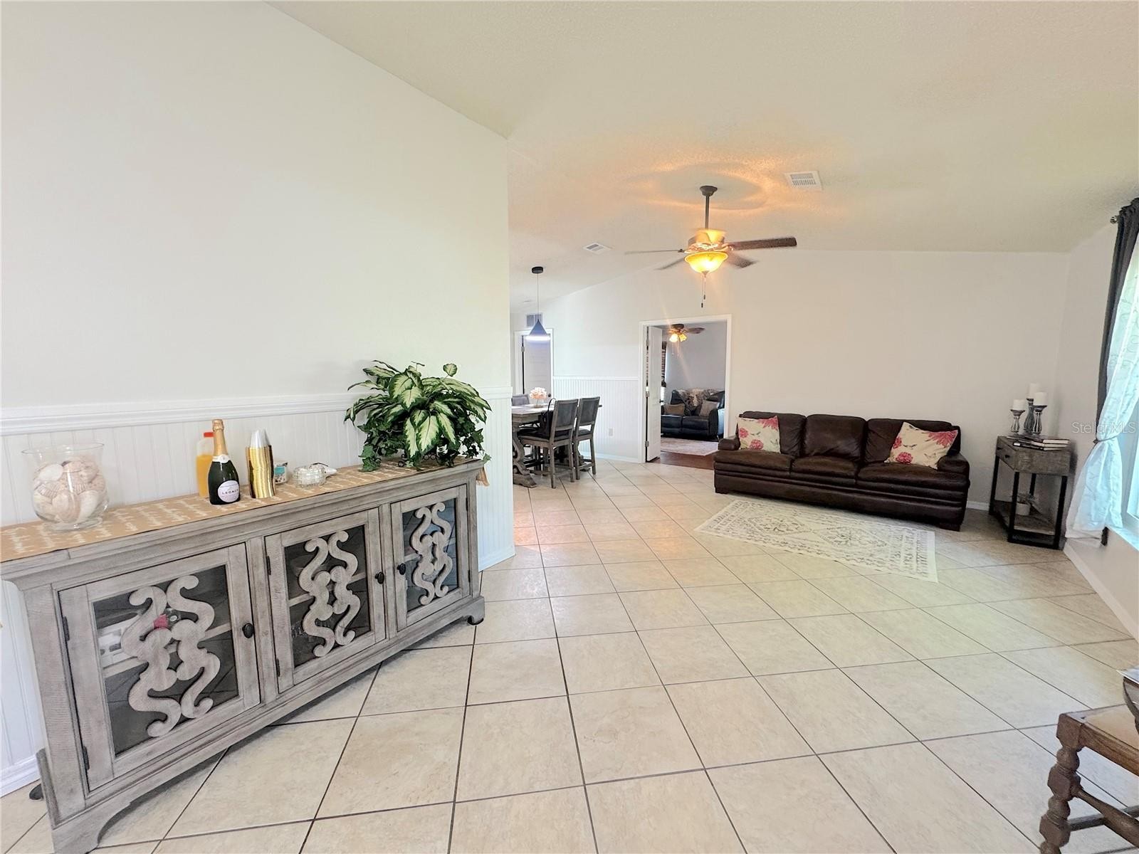 4811 79TH AVENUE PLZ E