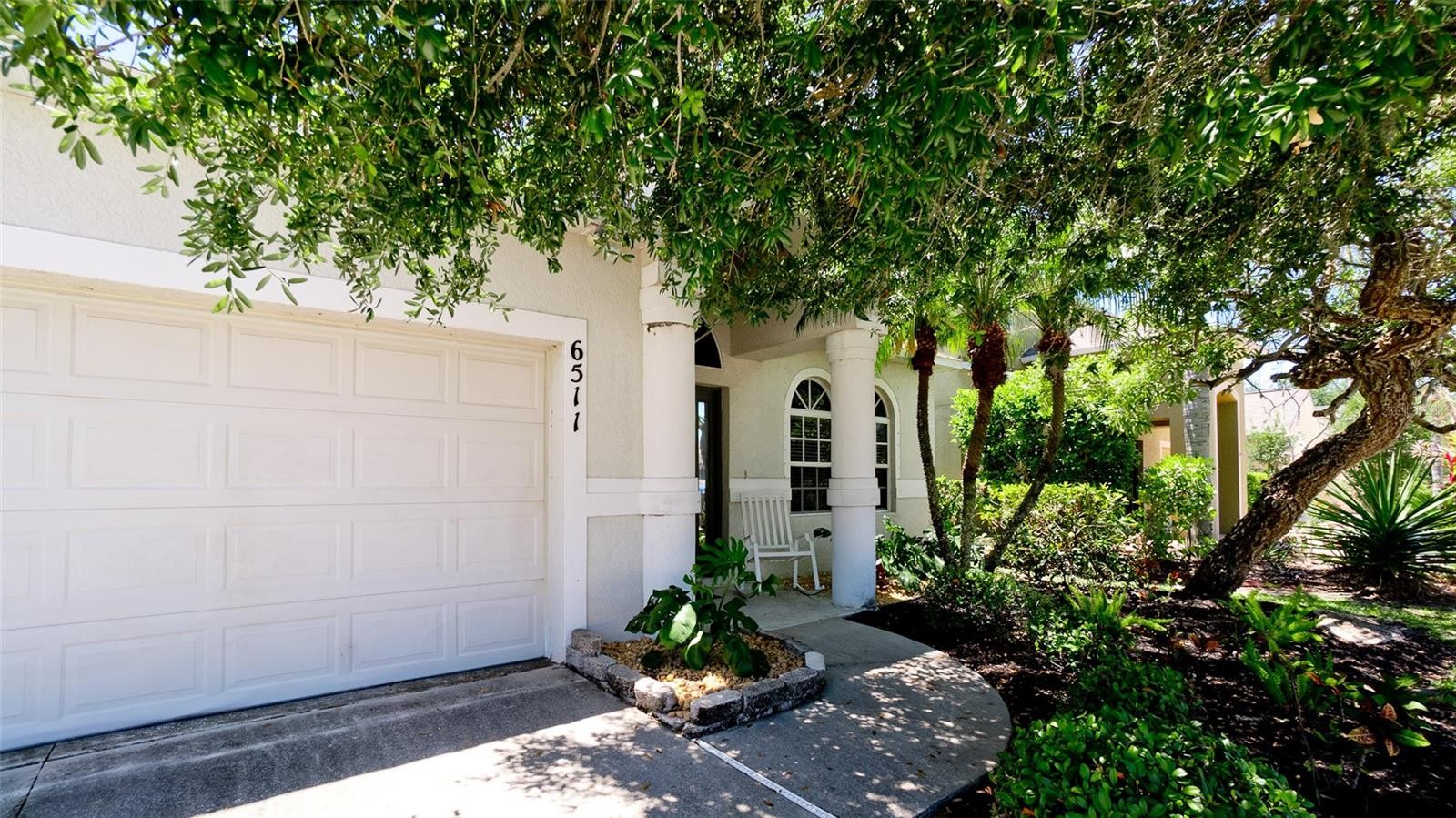 6511 ROCK BRIDGE LN
