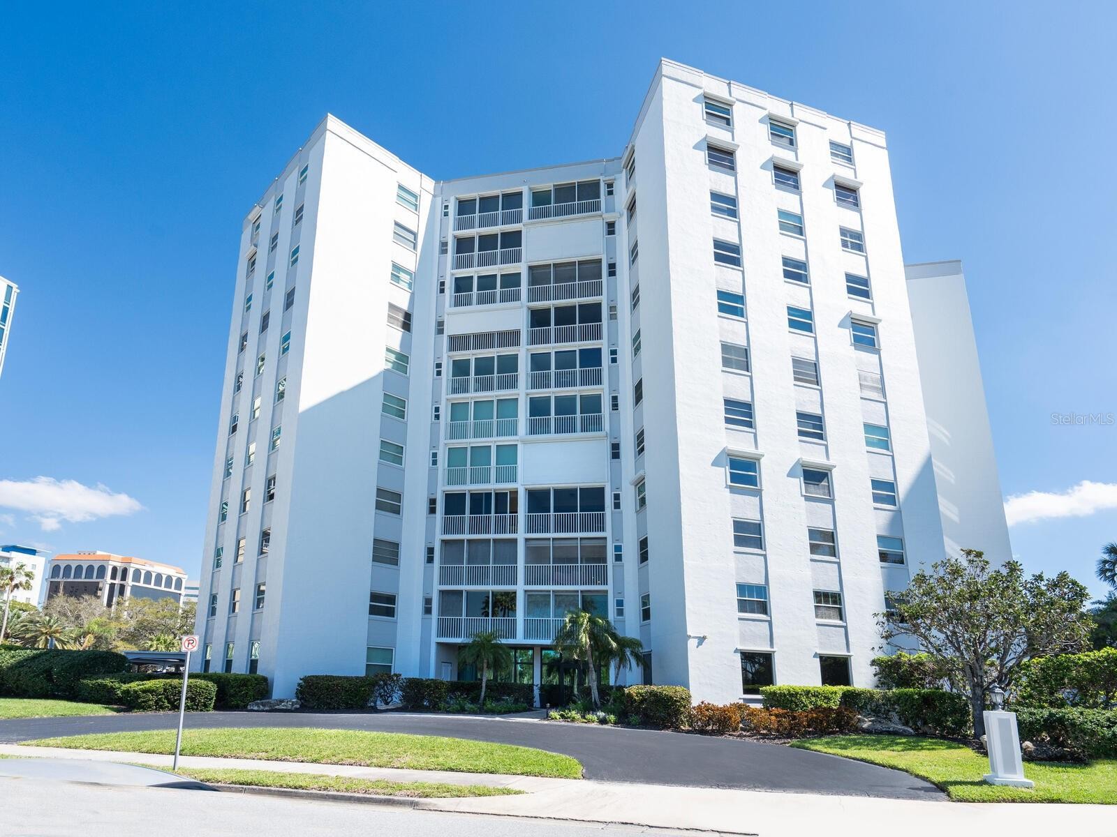 435 S GULFSTREAM AVE #601