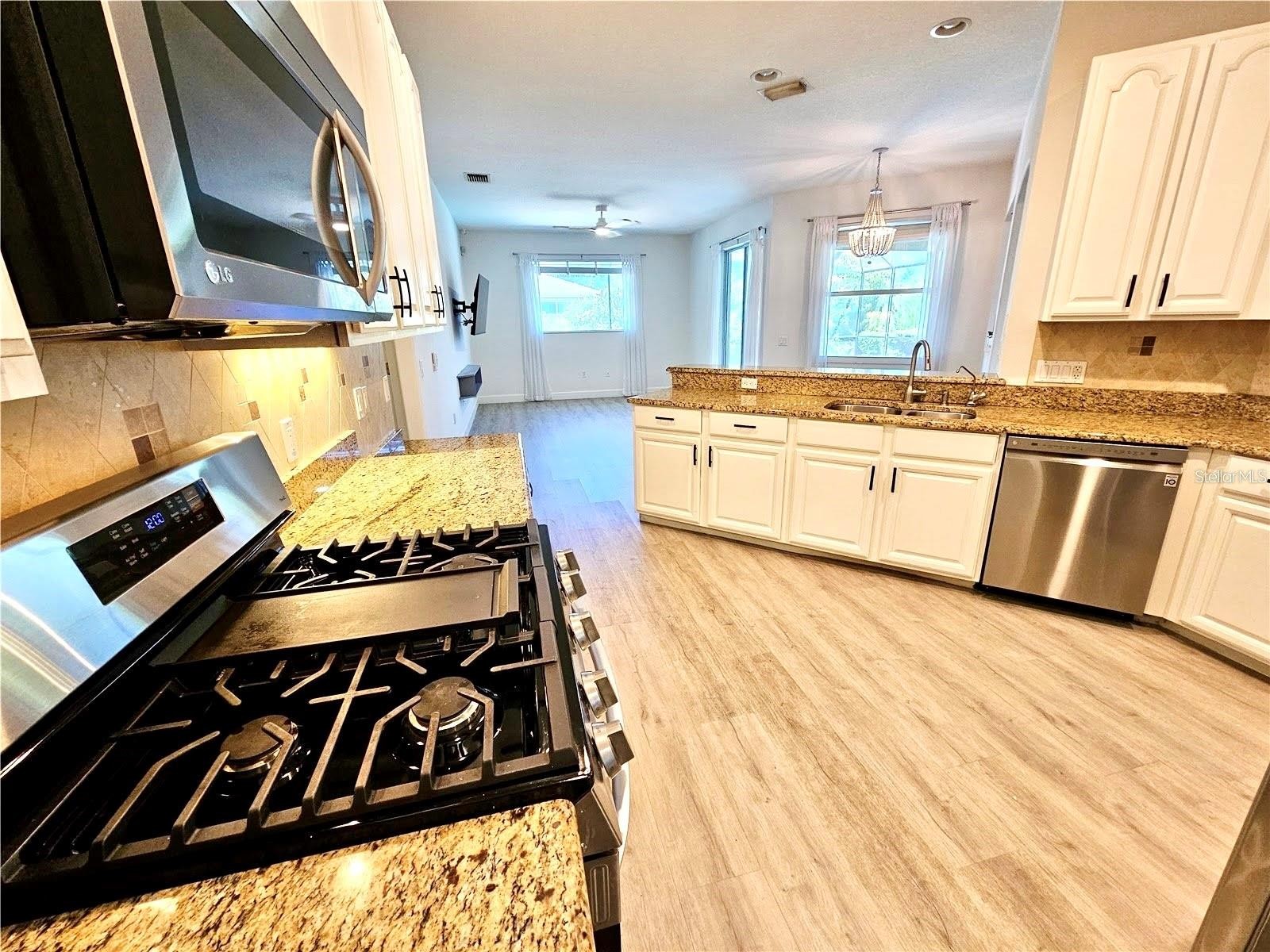 7342 LOBLOLLY BAY TRL