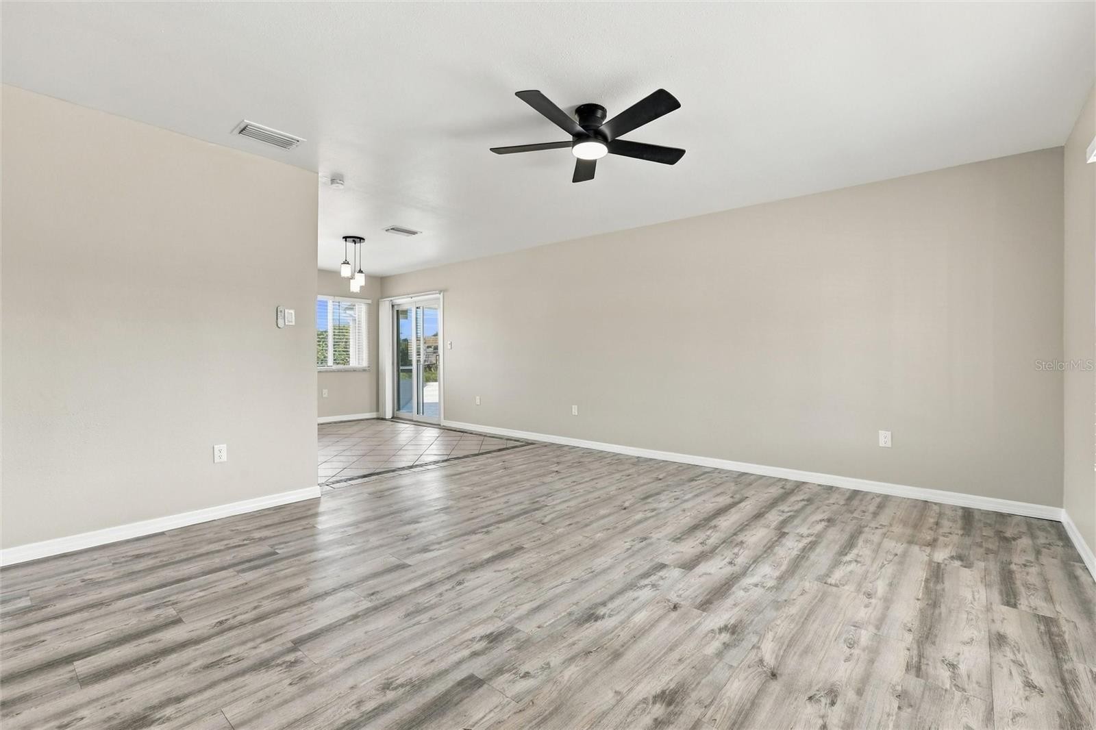 7070 ODOM PL