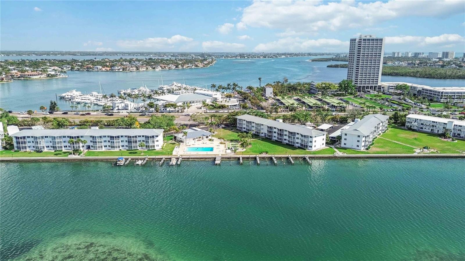 769 JOHN RINGLING BLVD #2