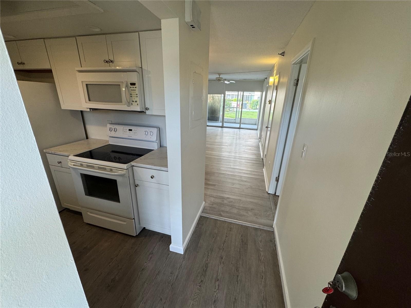 232 SAINT AUGUSTINE AVE #102