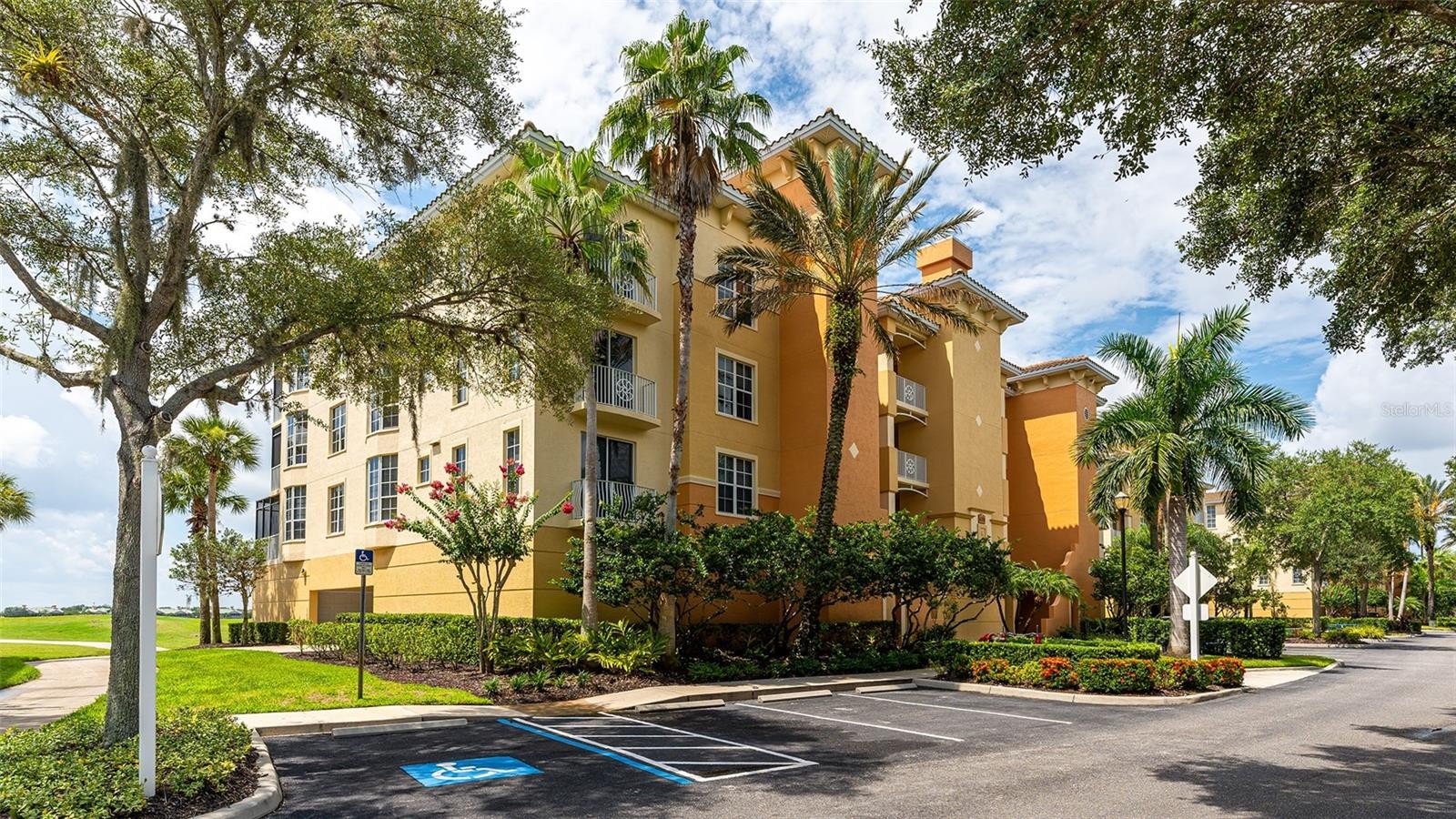 6350 WATERCREST WAY #402