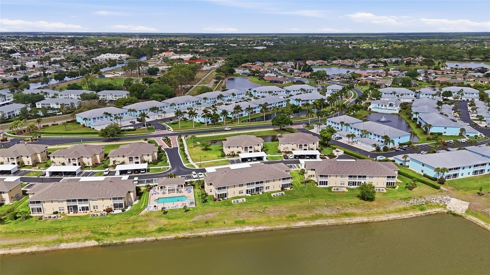 5800 SABAL TRACE DR #801