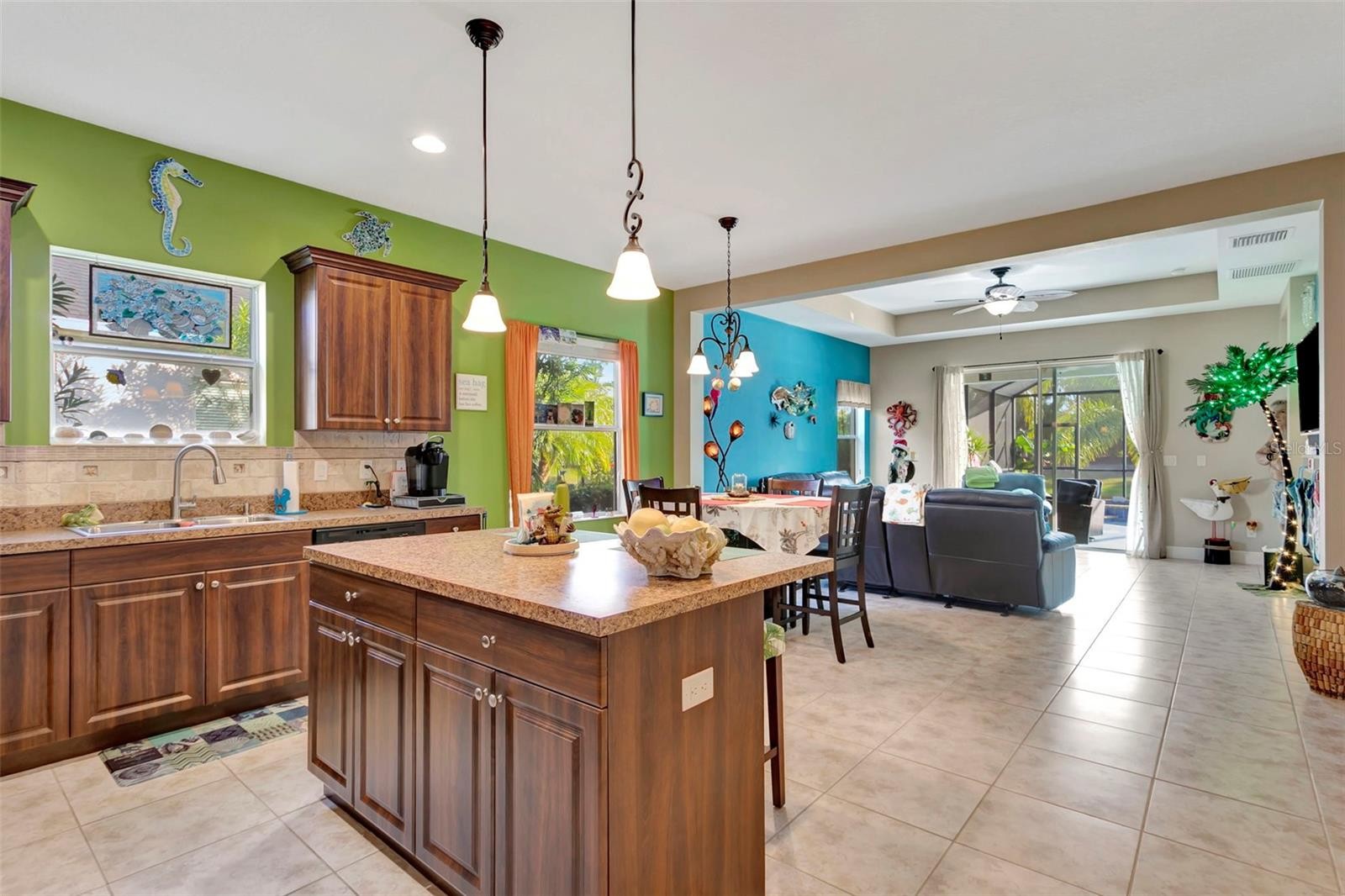 11742 FOREST PARK CIR