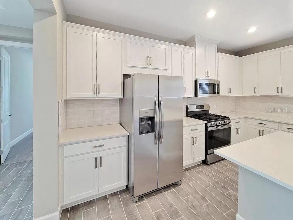 11019 DEVONBRIDGE DR