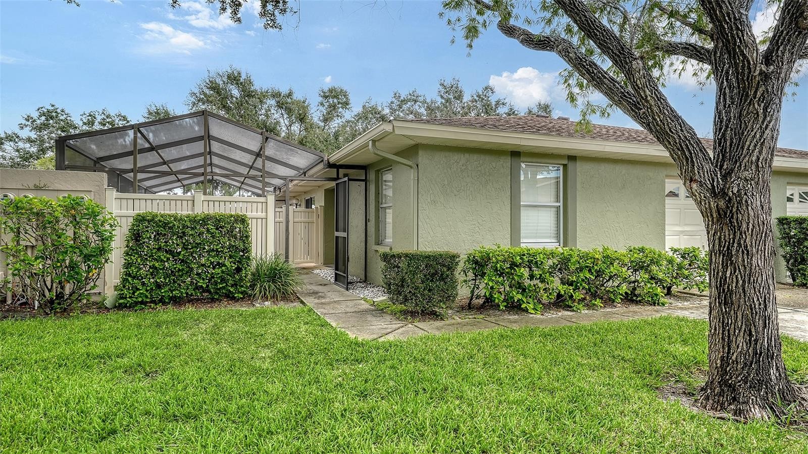 4152 CENTER POINTE CIR #58A
