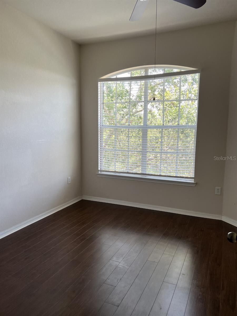 5134 NORTHRIDGE RD #302