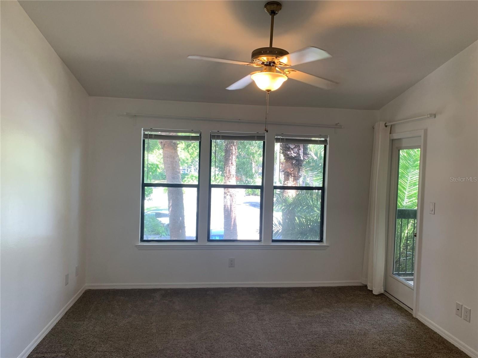 4005 CROCKERS LAKE BLVD #1125