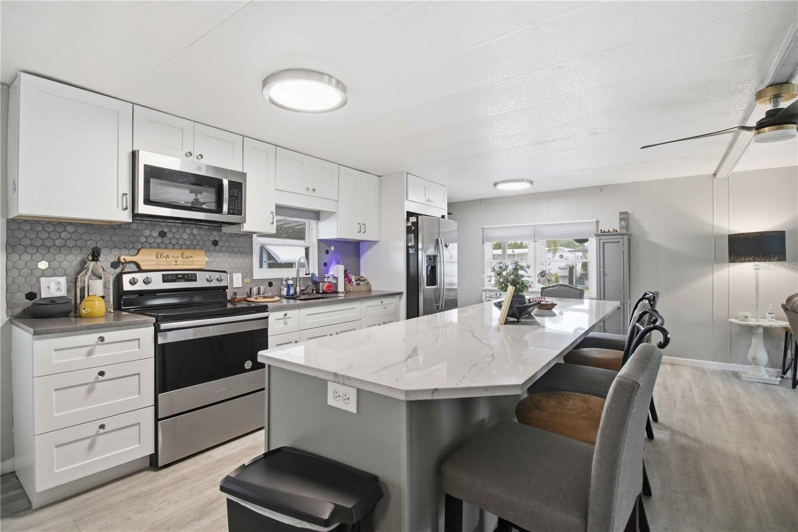 5316 CHATEAU LN