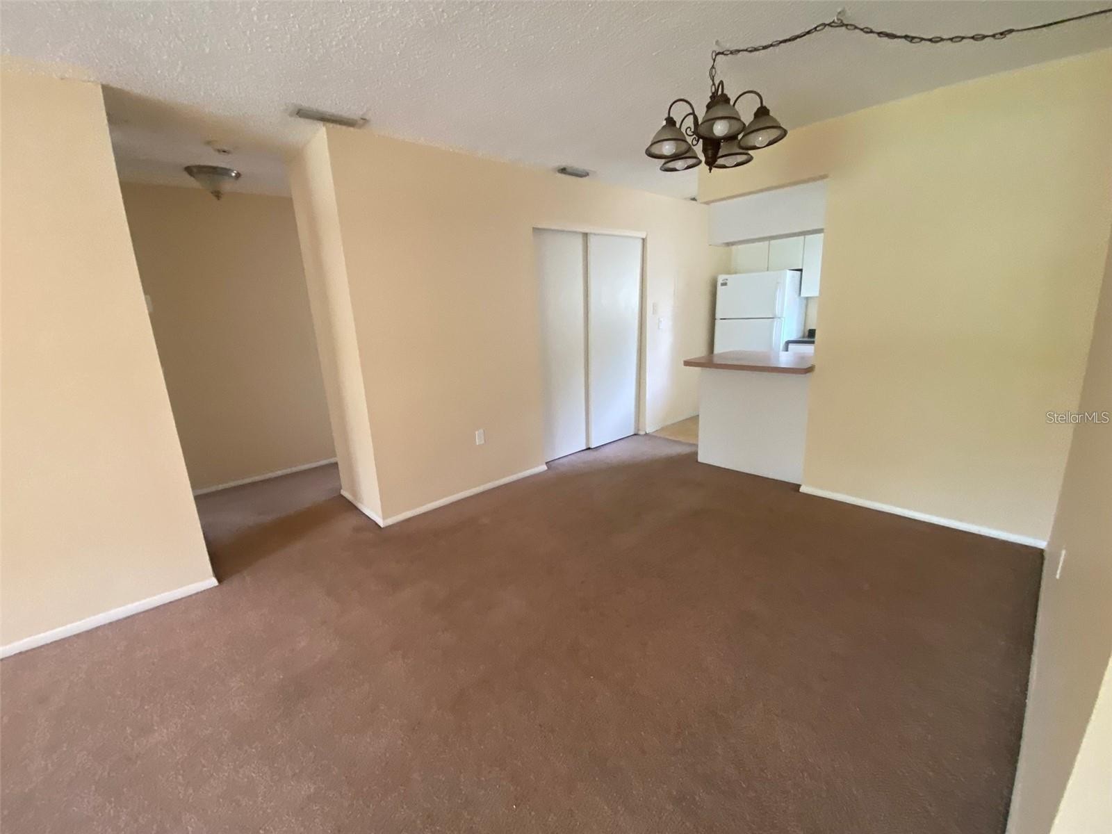 2621 PINE LAKE TER #D