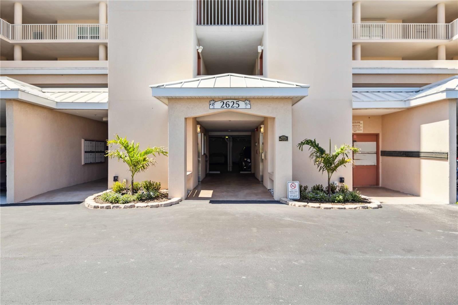 2625 TERRA CEIA BAY BLVD #206