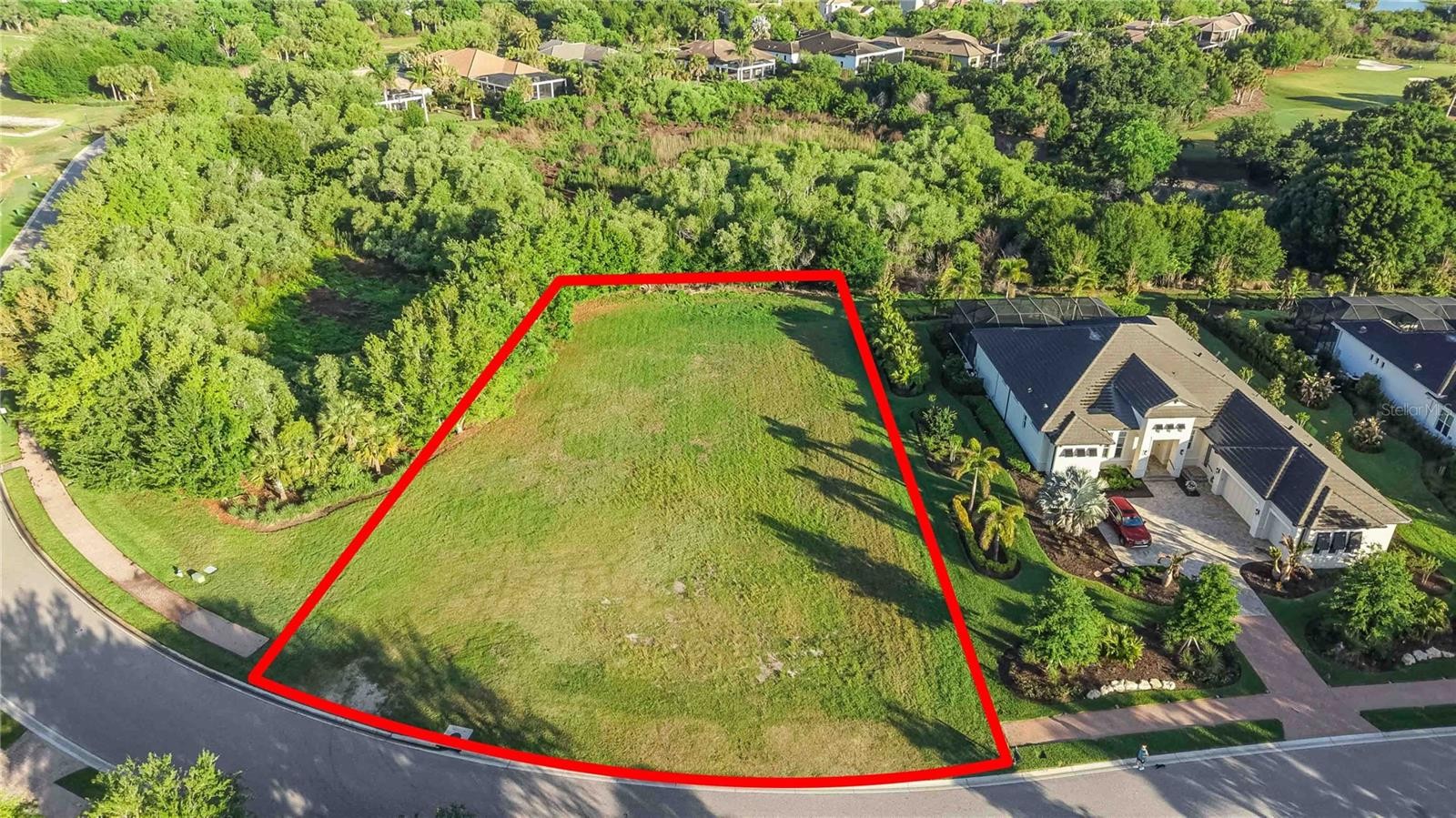 3433 FOUNDERS CLUB DR