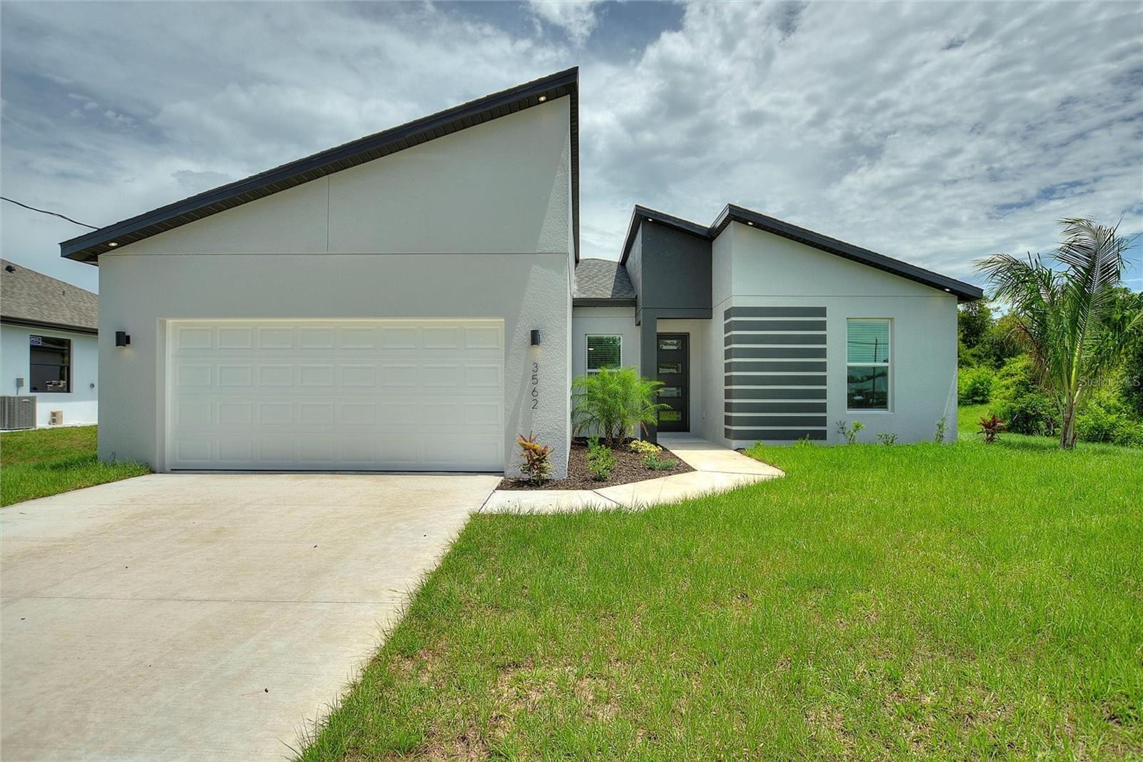 1251 DUSTIN RD