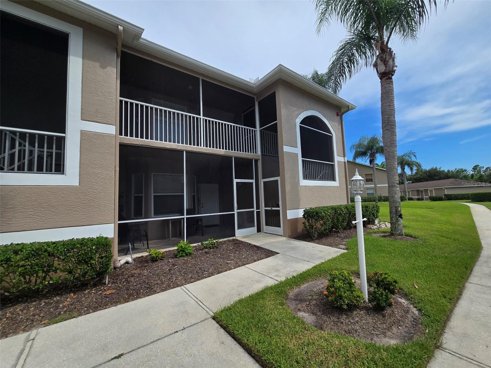 5320 HYLAND HILLS AVE #2218