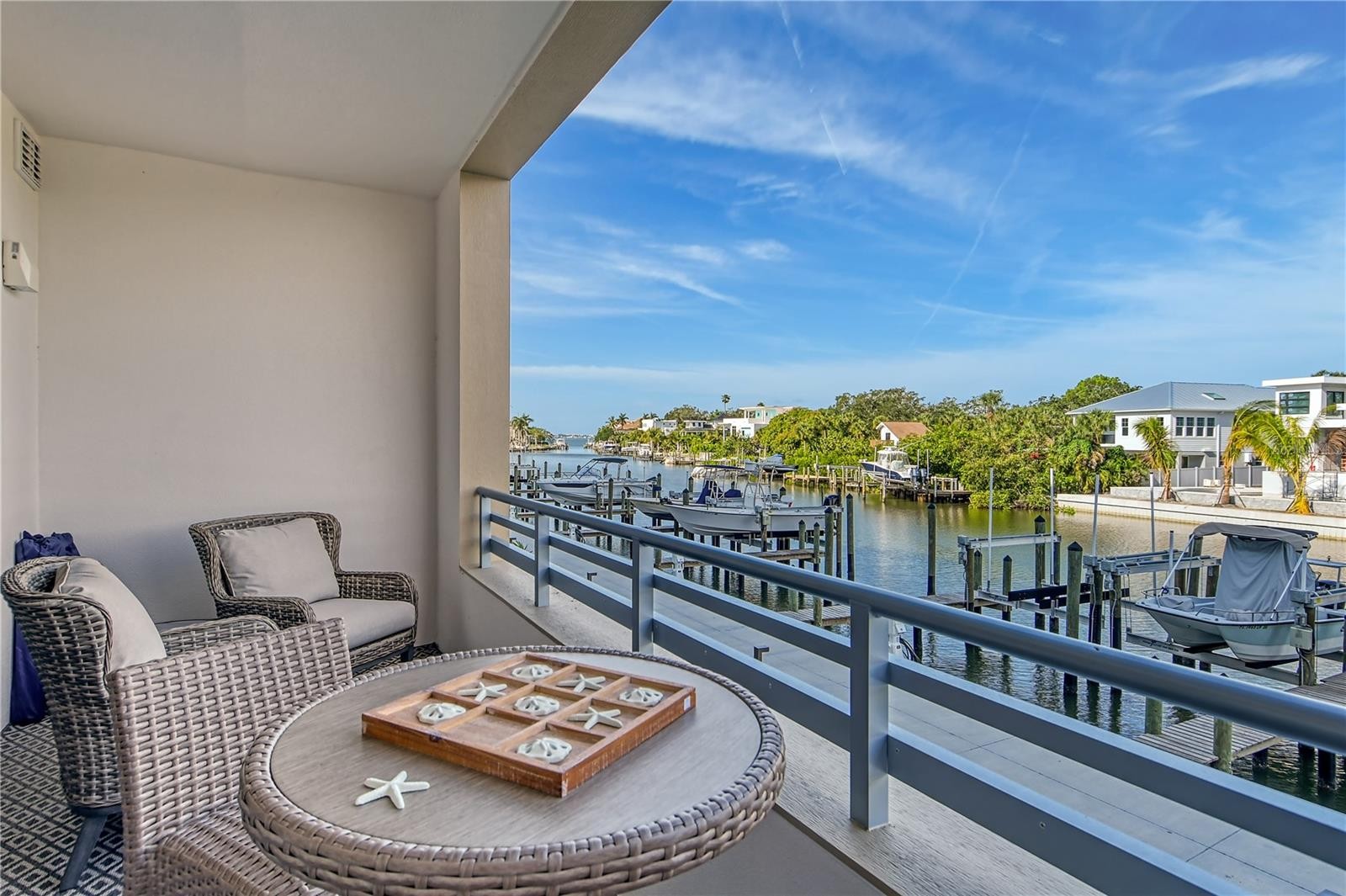 1709 N TAMIAMI TRL #221