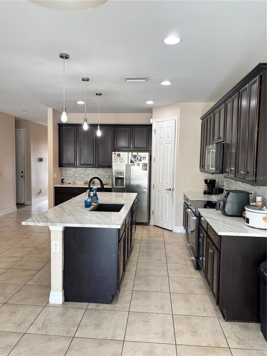 4866 68TH STREET CIR E