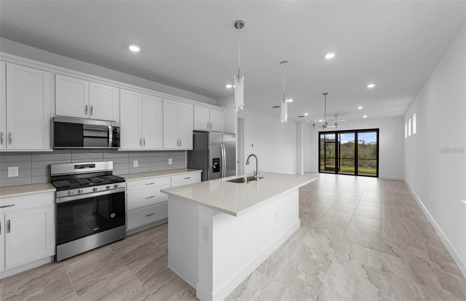 18928 INDIAN ROCK PL