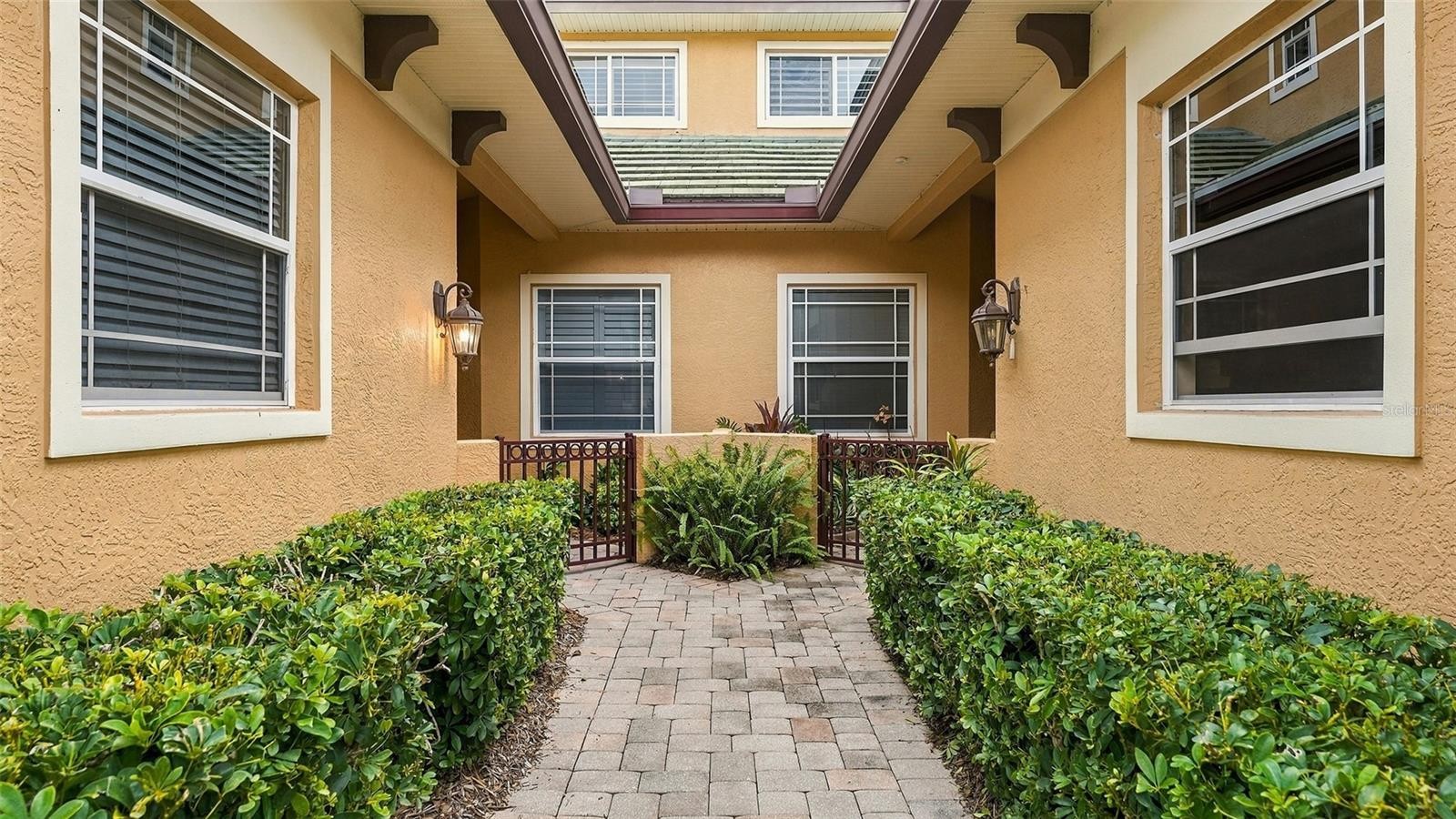 6535 MOORINGS POINT CIR #101