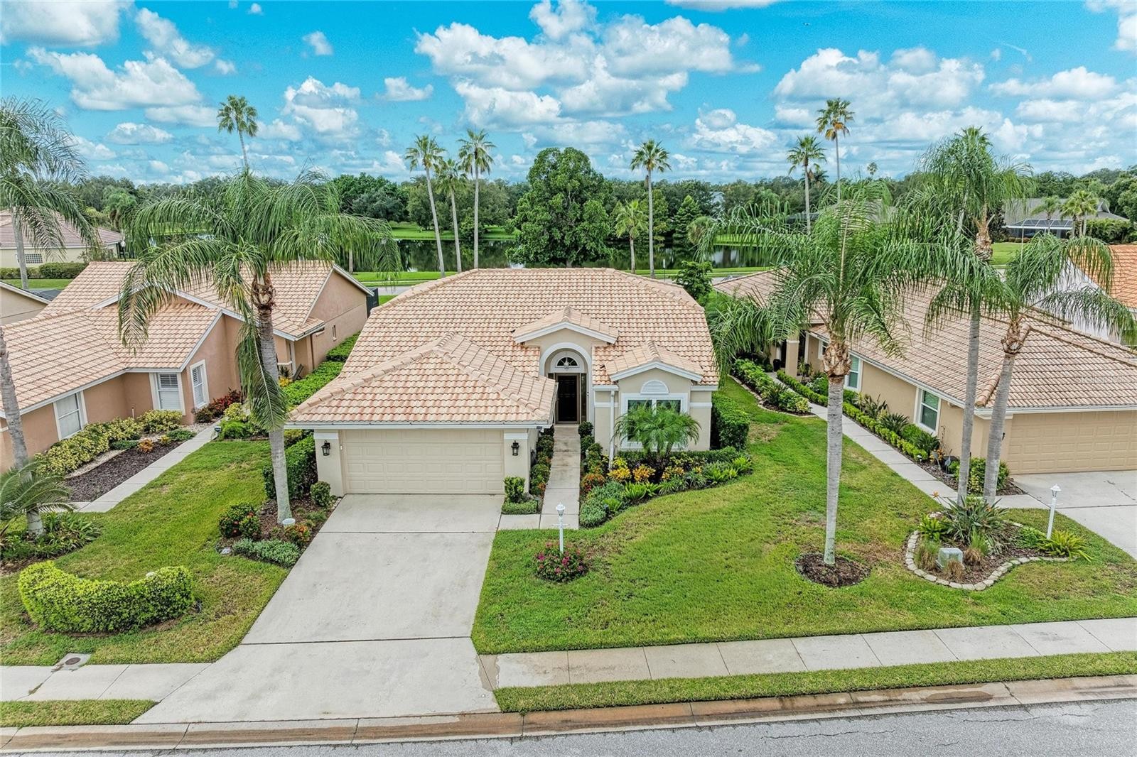 6635 OAKBROOKE CIR