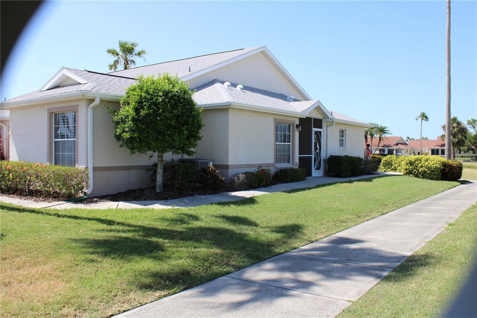 1702 FAIRWAY TRCE #1702