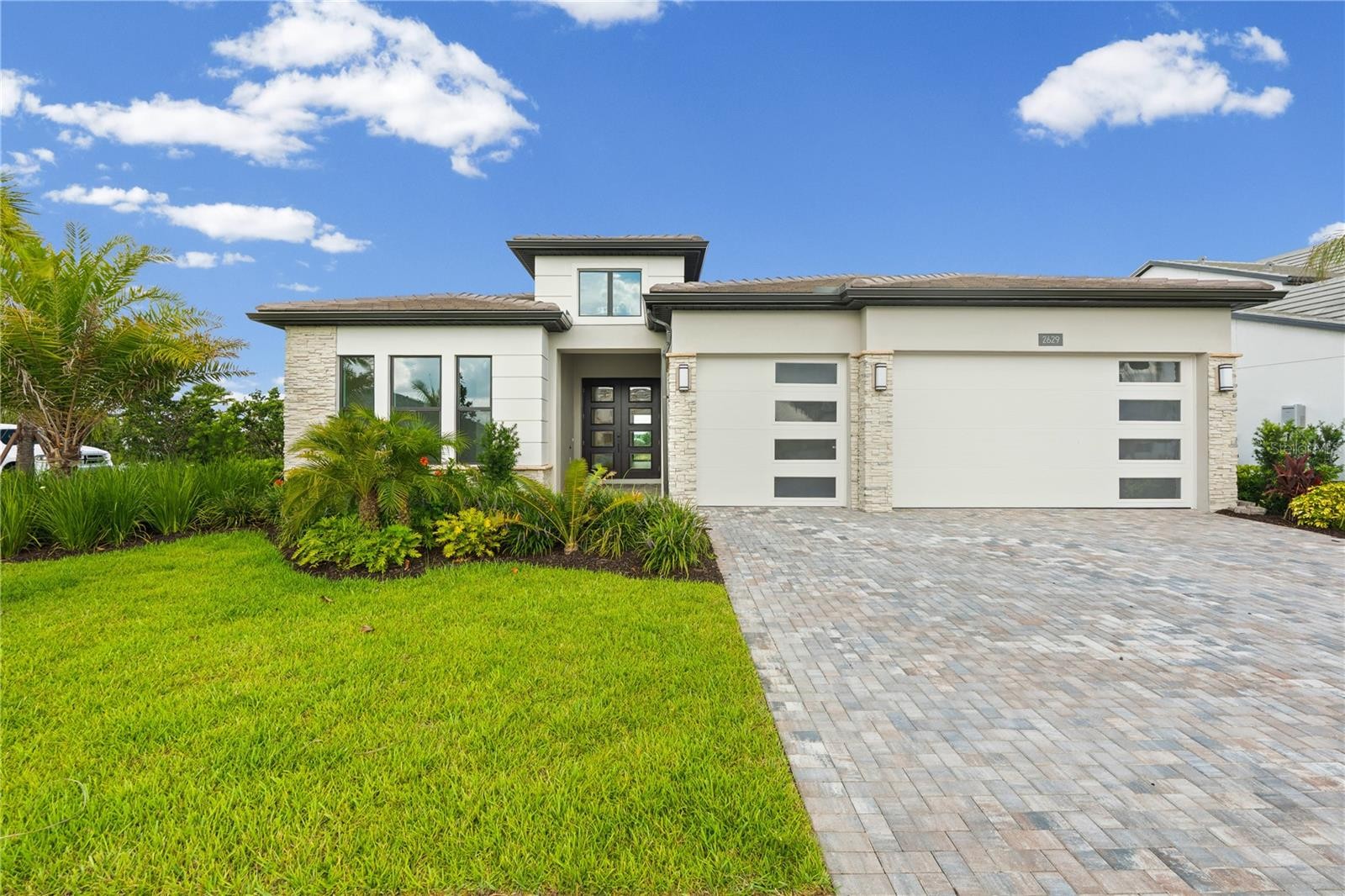 2629 WATERFRONT CIR