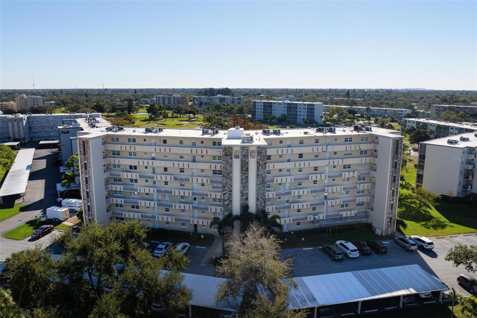 4040 IRONWOOD CIR #102F