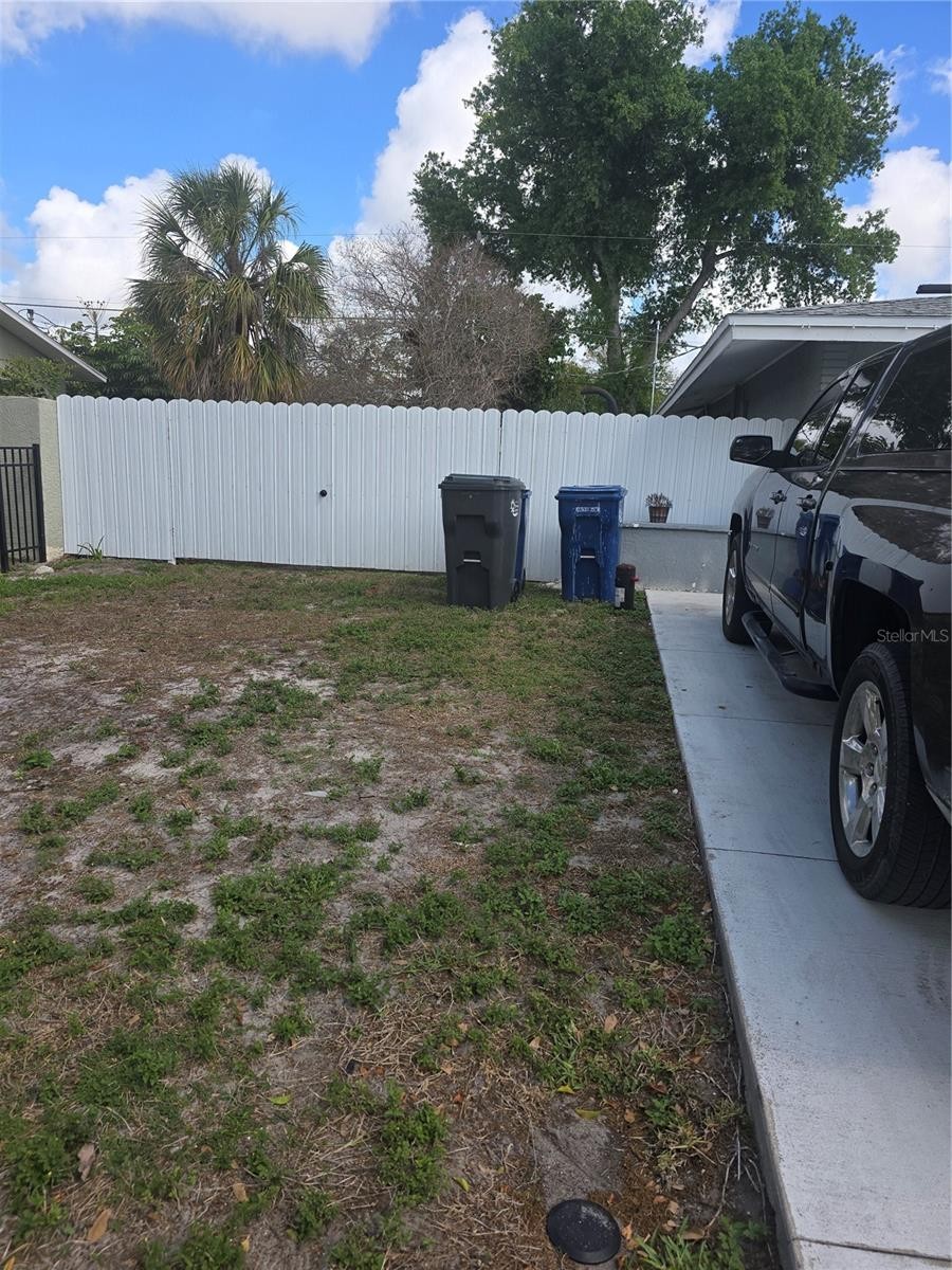 211 66TH AVENUE W #FL