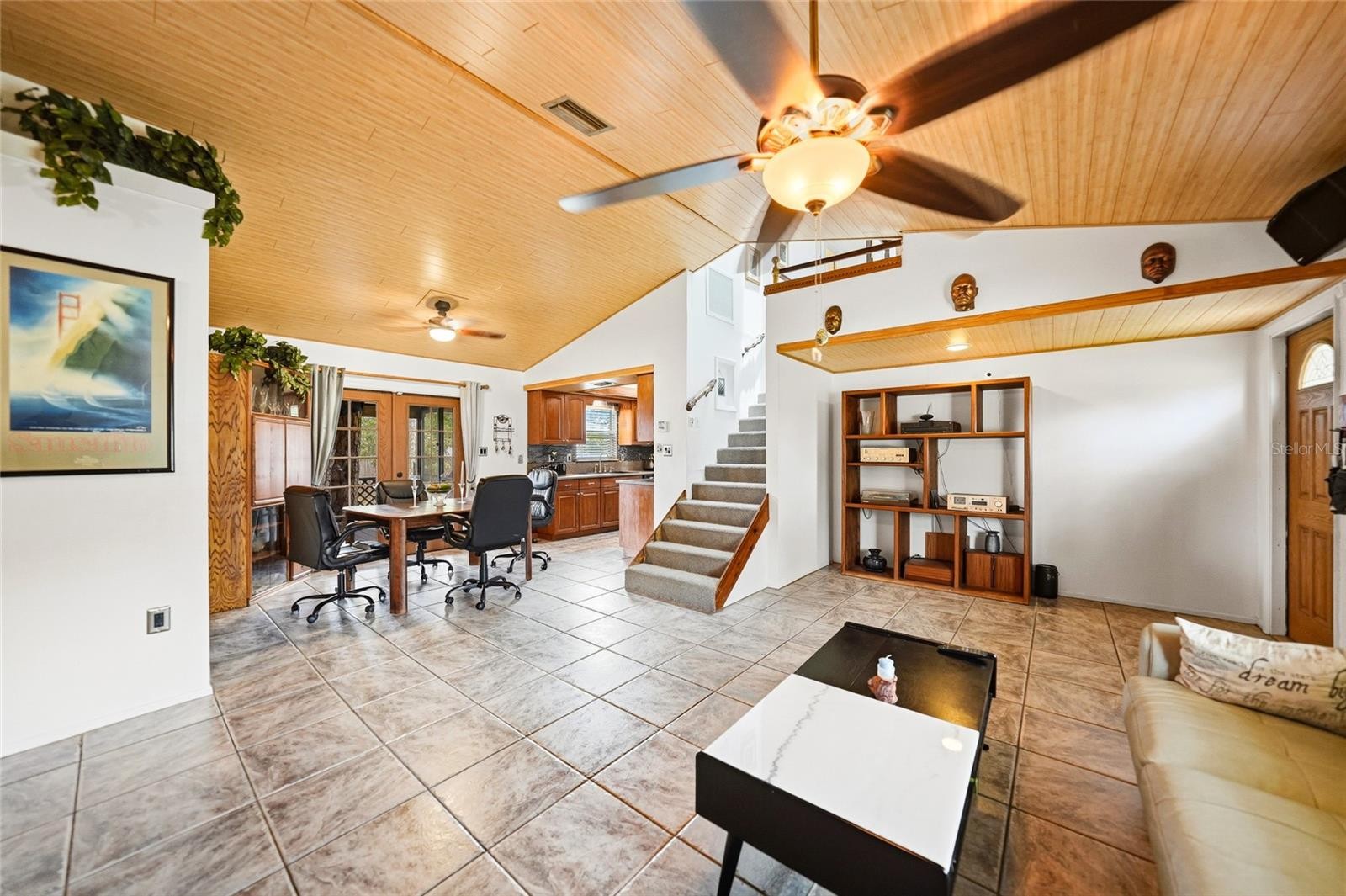 2631 FIESTA DR
