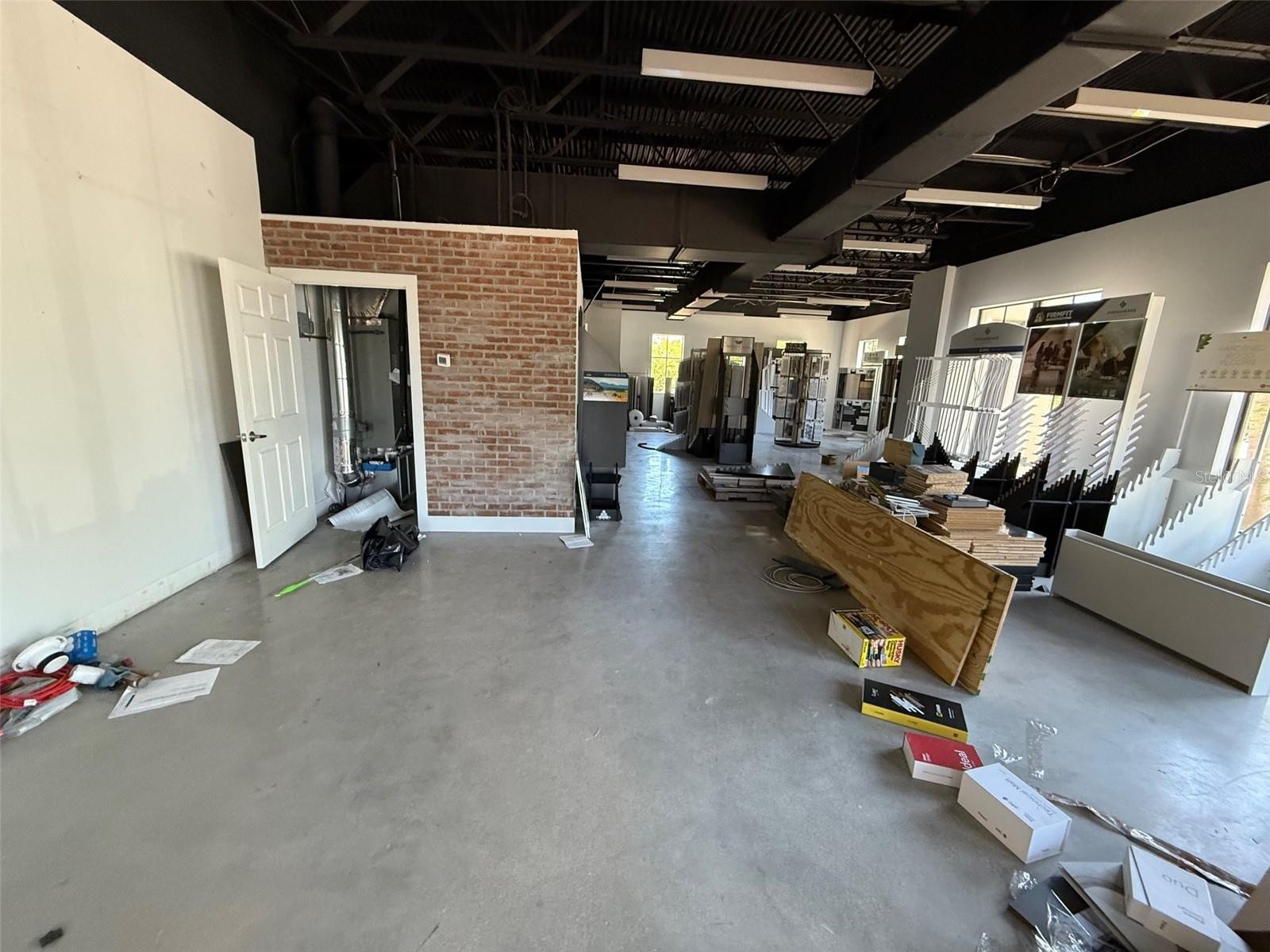 5920 PAN AMERICAN BLVD #104