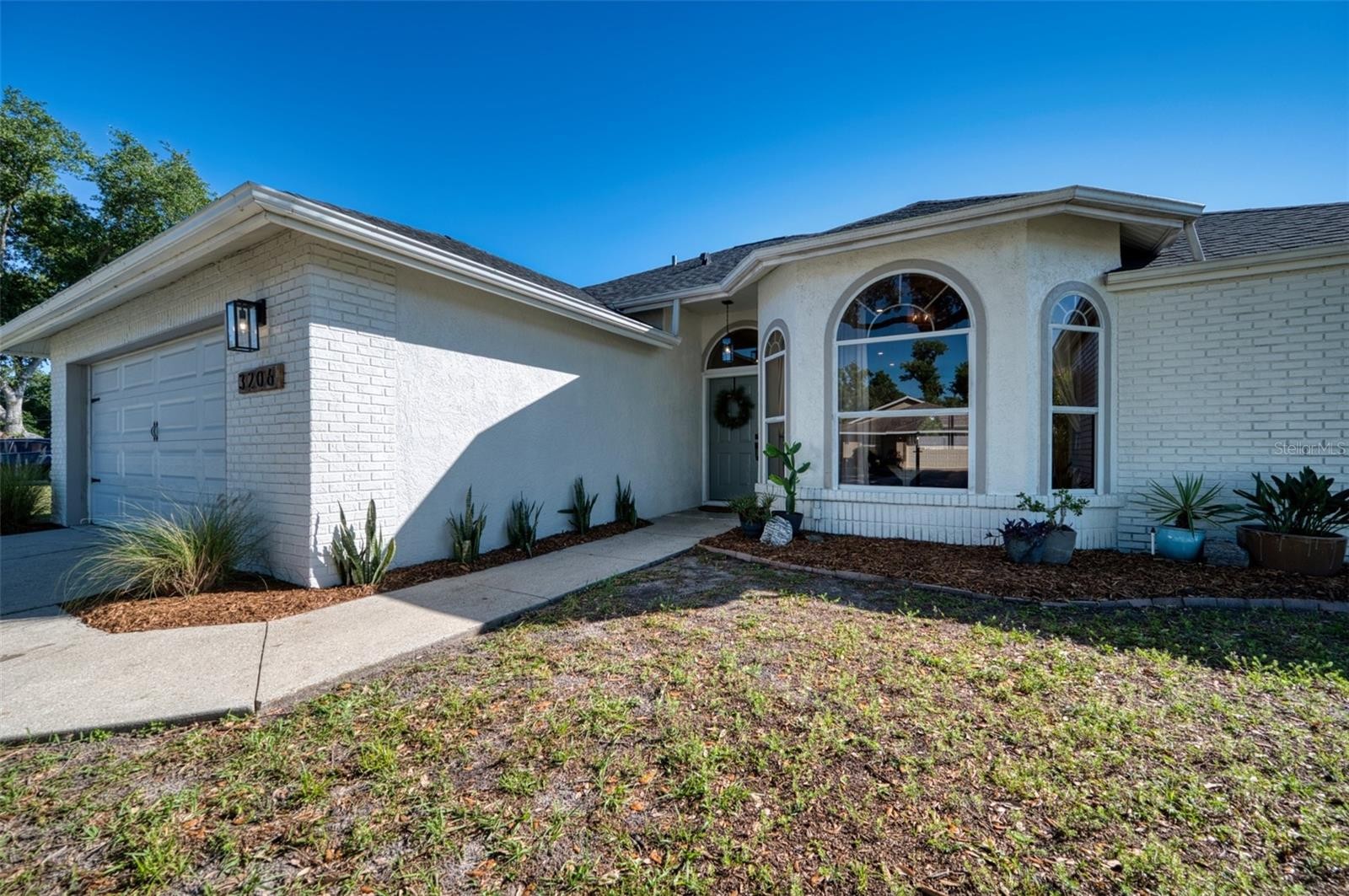3206 95TH DR E