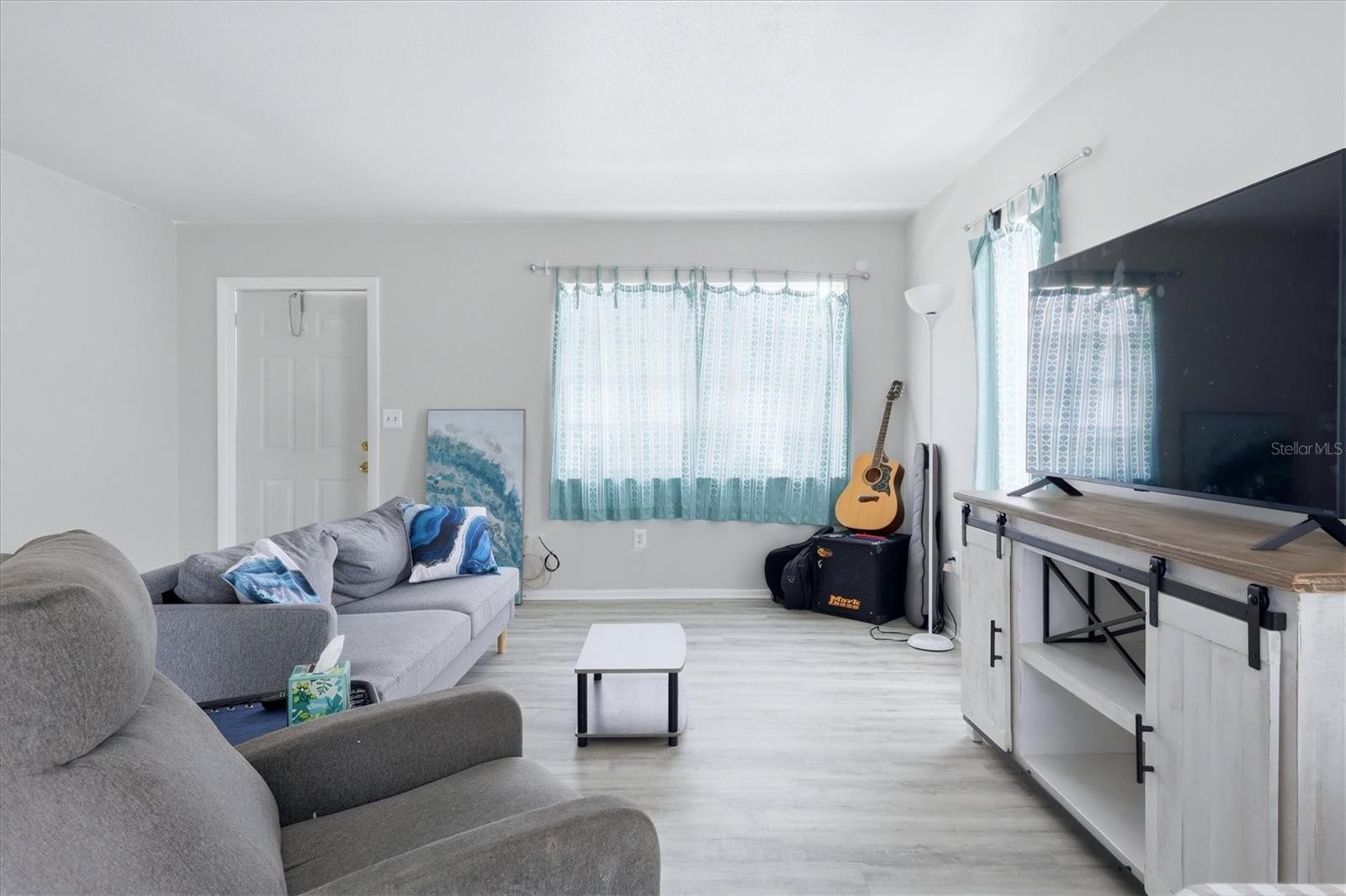 1805 MARBETH ST #1805/1807