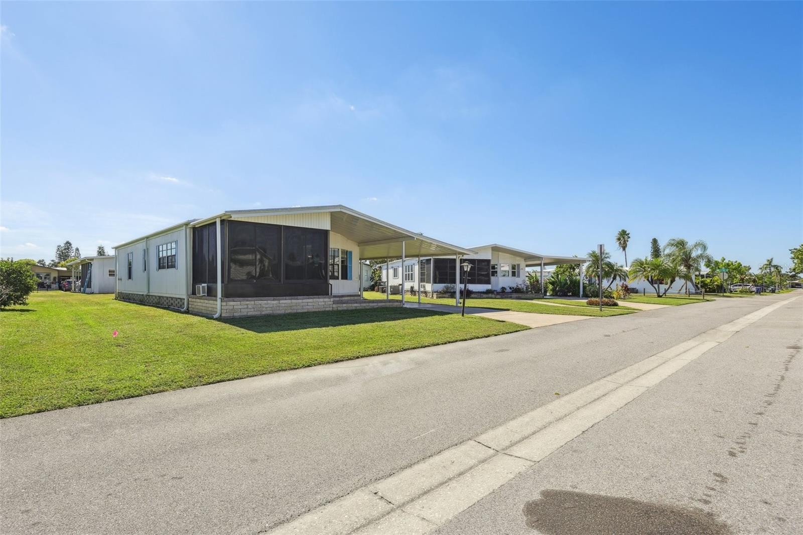 6710 36 AVE #277