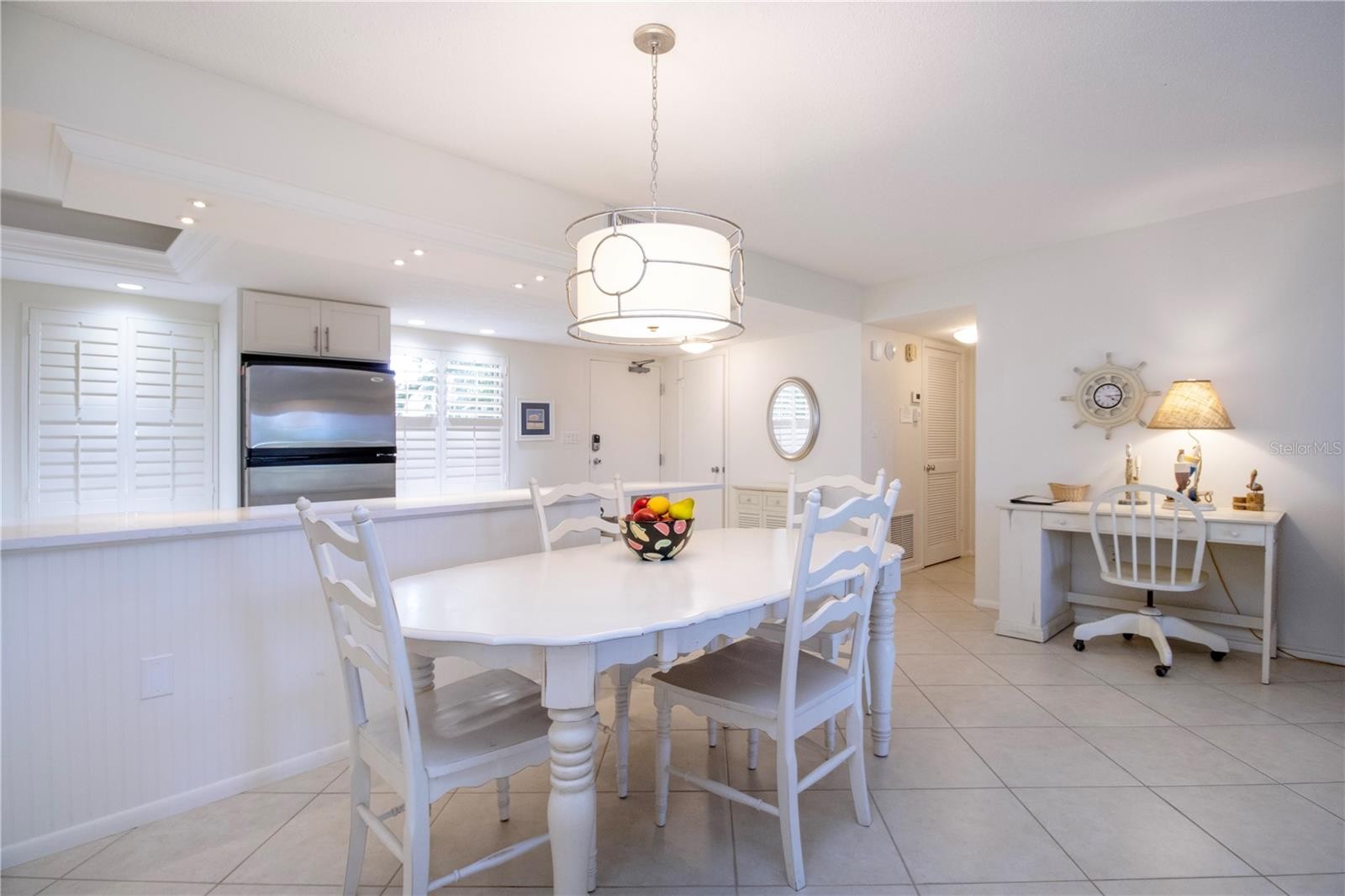 6300 MIDNIGHT PASS RD #110