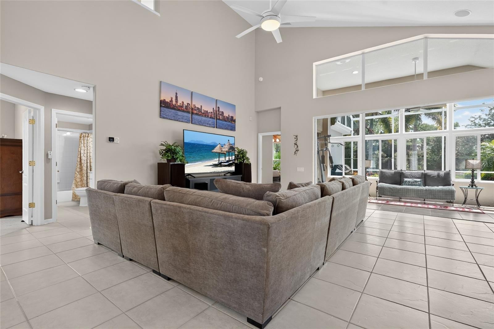 8415 WHISPERING WOODS CT