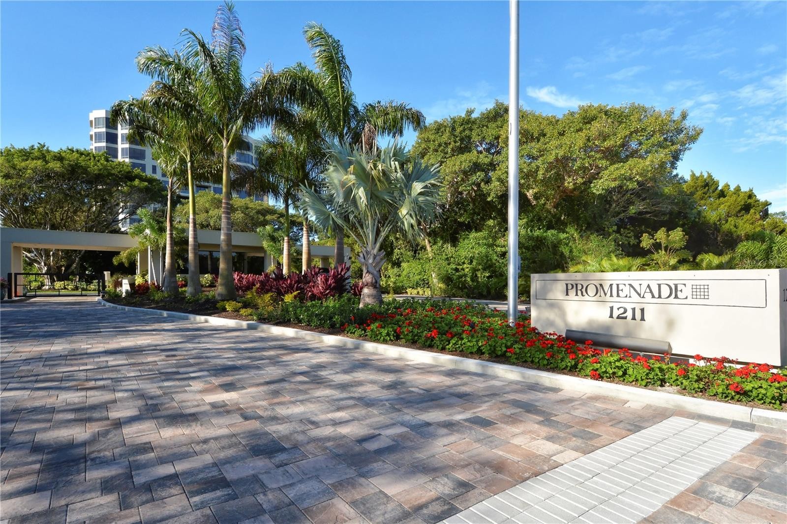 1211 GULF OF MEXICO DR #302