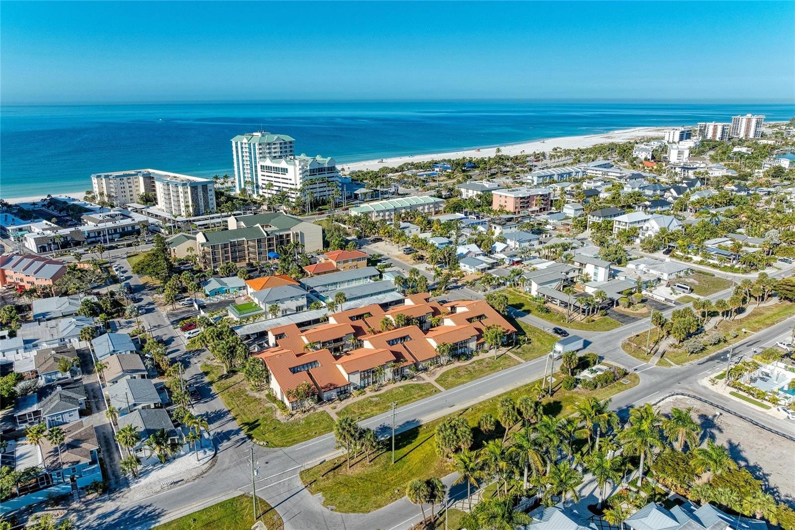 800 S BLVD OF THE PRESIDENTS #9