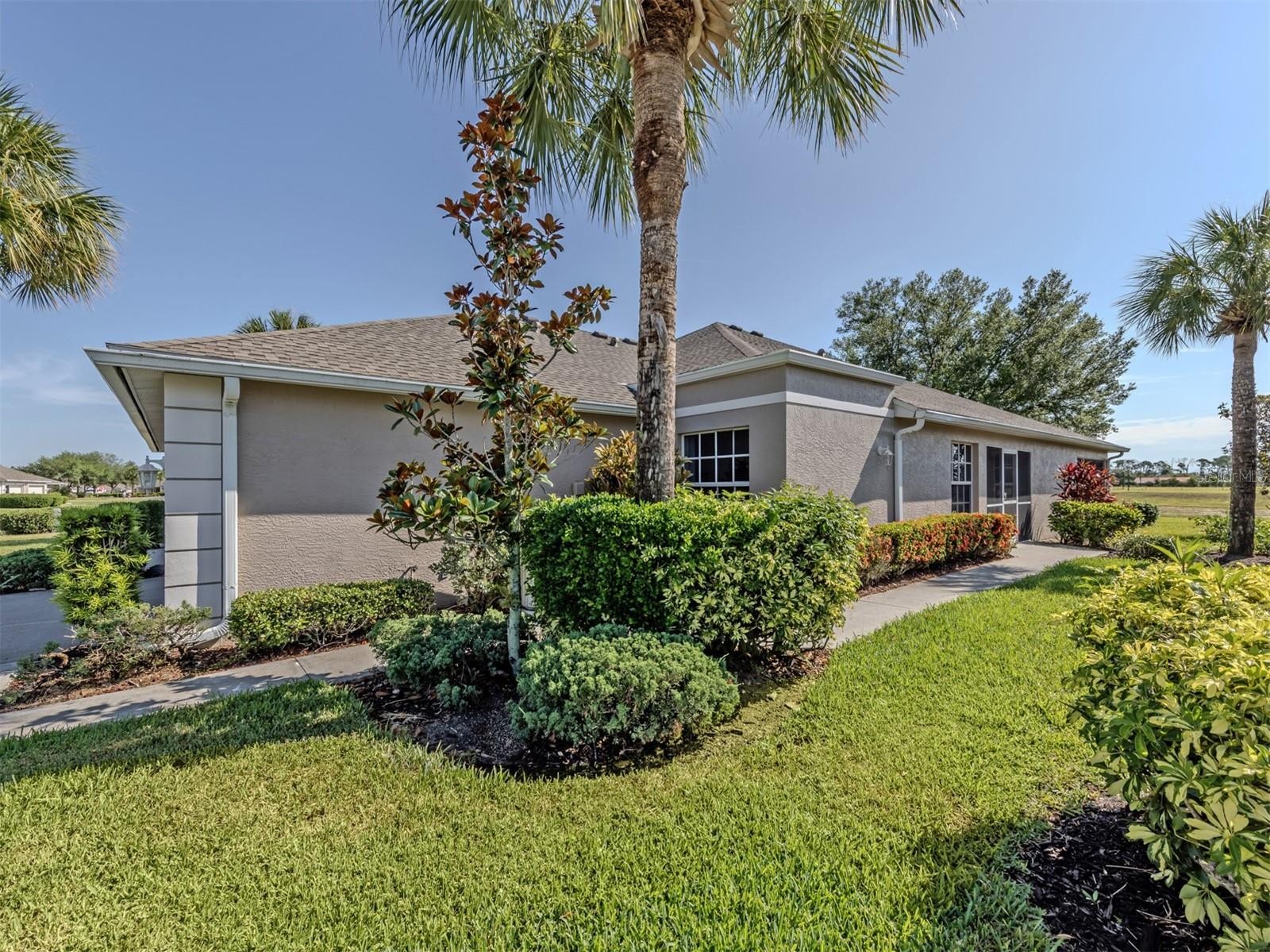 4316 FAIRWAY DR